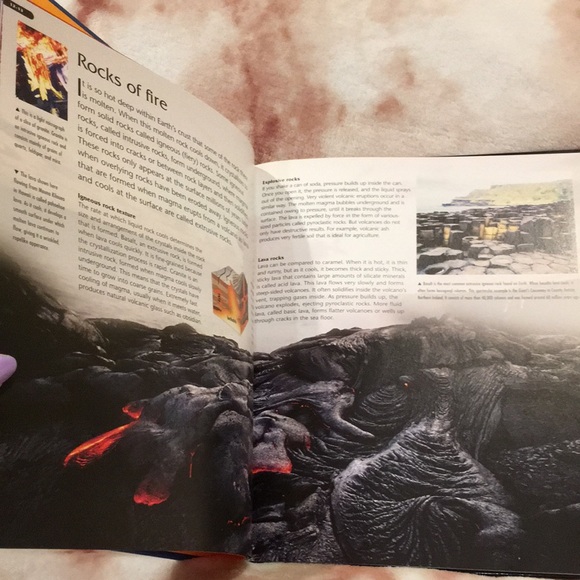 Rocks & Fossils Book by Kingfisher Knowledge Geology Science Read Resale - Picture 11 of 14